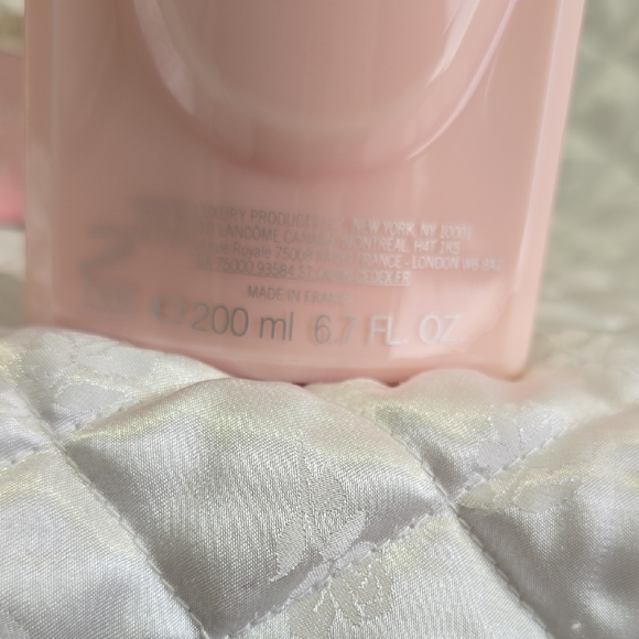 Lancôme La Vie Est Belle Body Lotion - Picture 3 of 6